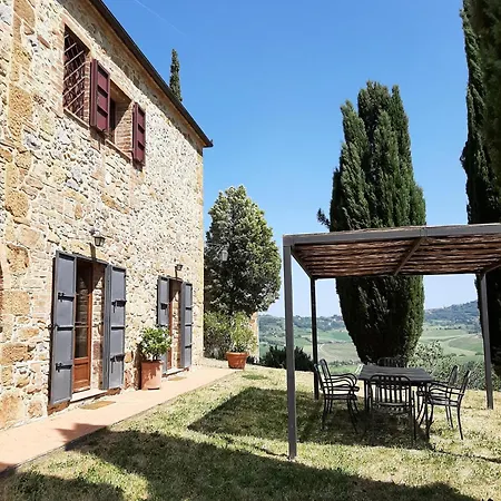 Casa vacanze Oliveta, View Of Montepulciano Torrita di Siena